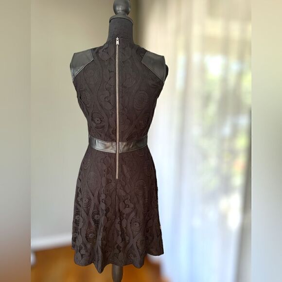 Marc New York Andrew Marc Black Dress Faux Leather Panels Size 2 - Picture 10 of 15